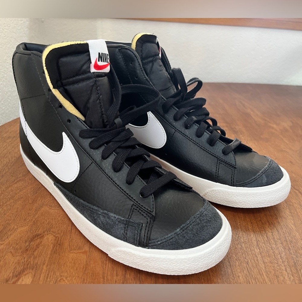 Brand New Nike Blazer Mid ‘77 Vintage